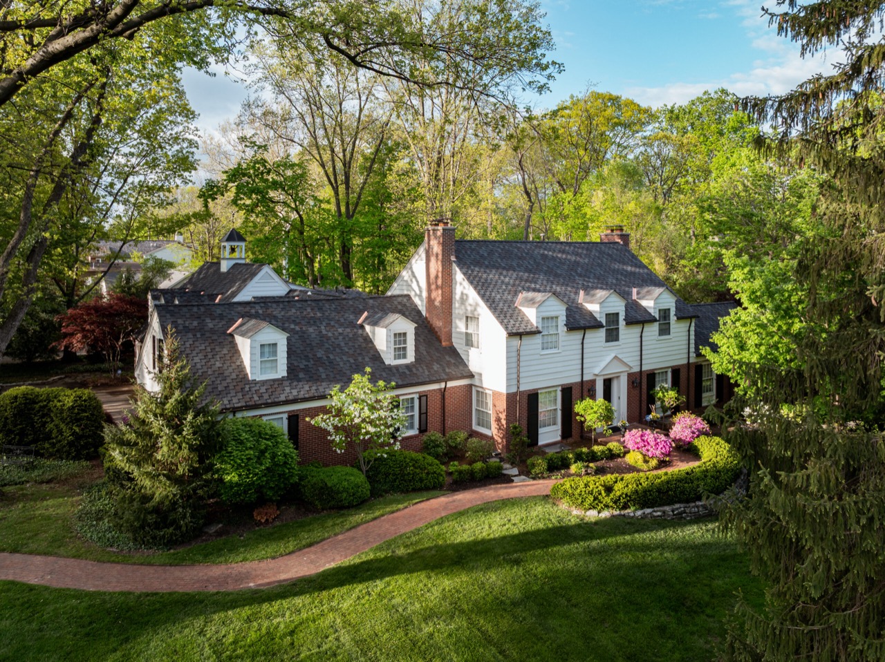 Malarkey Windsor roof project in Meridian Hills