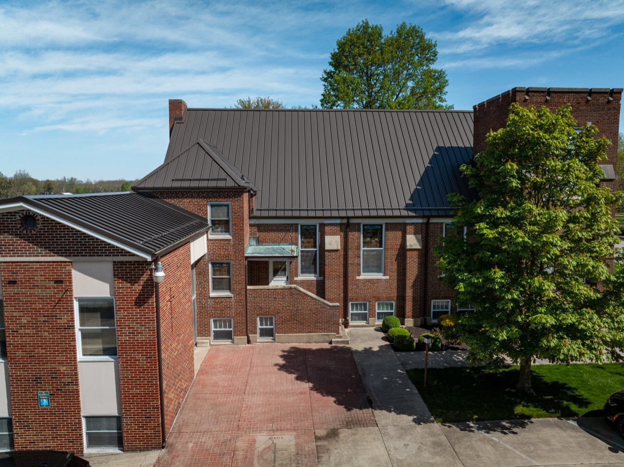 Standing-seam metal roofing project in Muncie, IN, photo 3 of 12