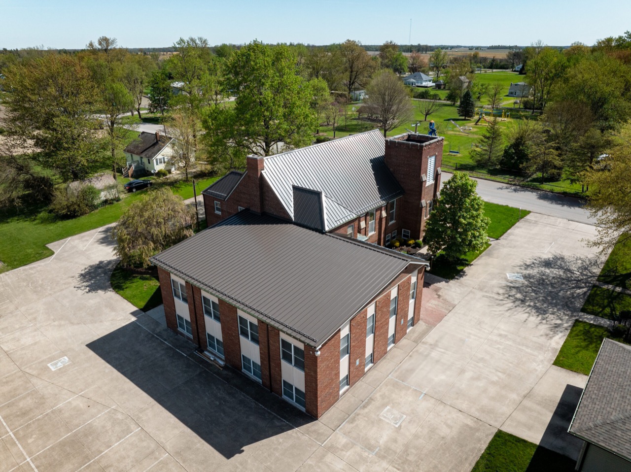 Standing-seam metal roofing project in Muncie, IN, photo 6 of 12