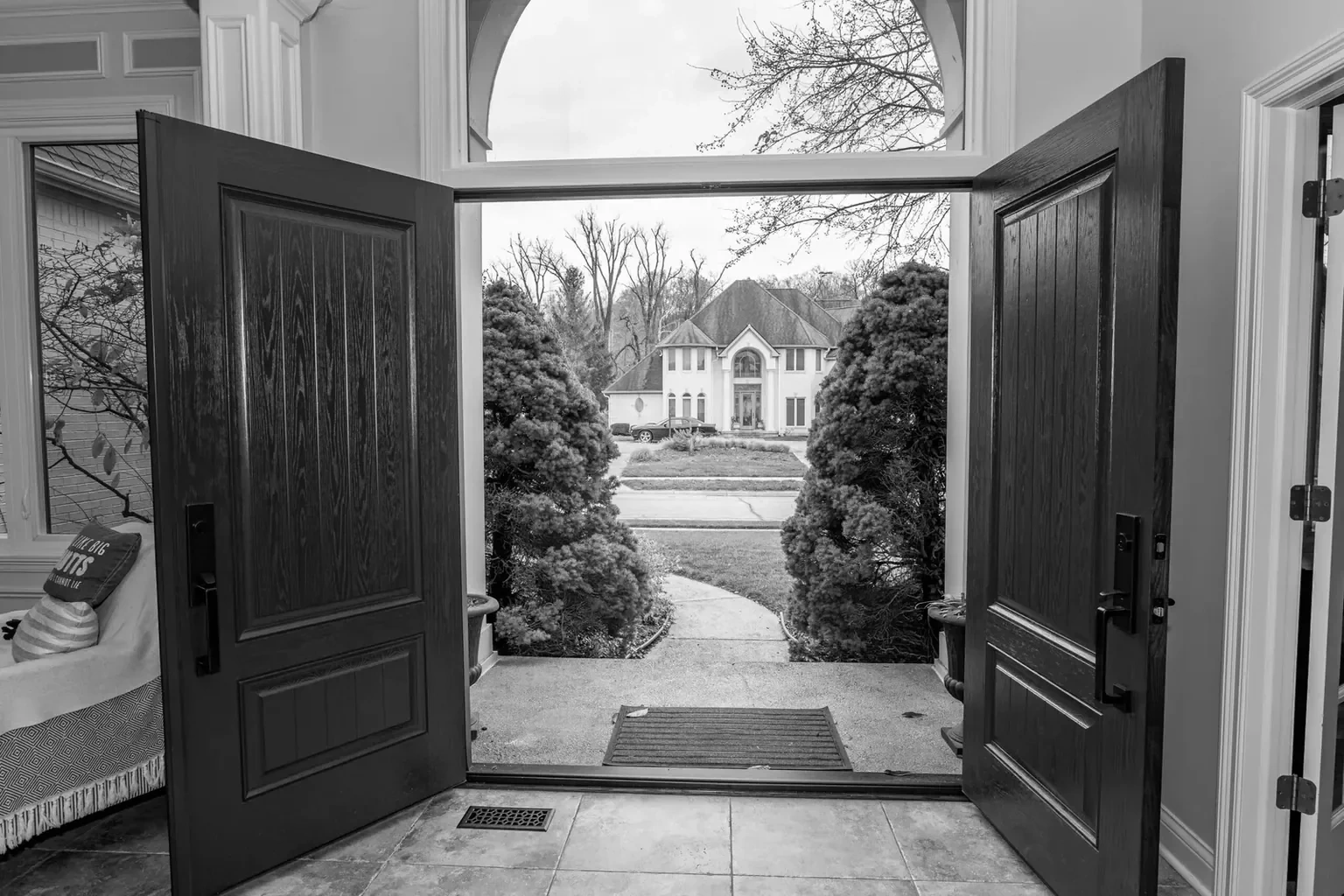 Windows and exterior doors project in Indianapolis, IN, photo 14 of 15