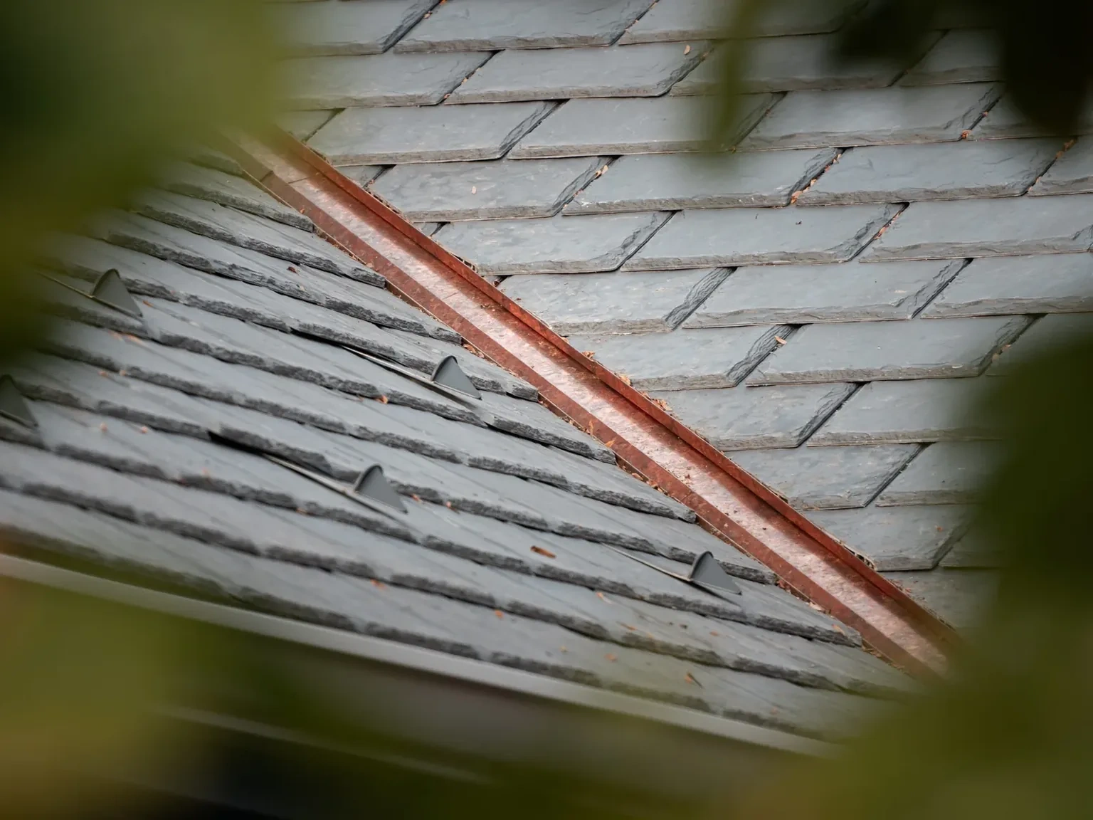 DaVinci composite slate roofing project in Kirklin, IN, photo 12 of 15