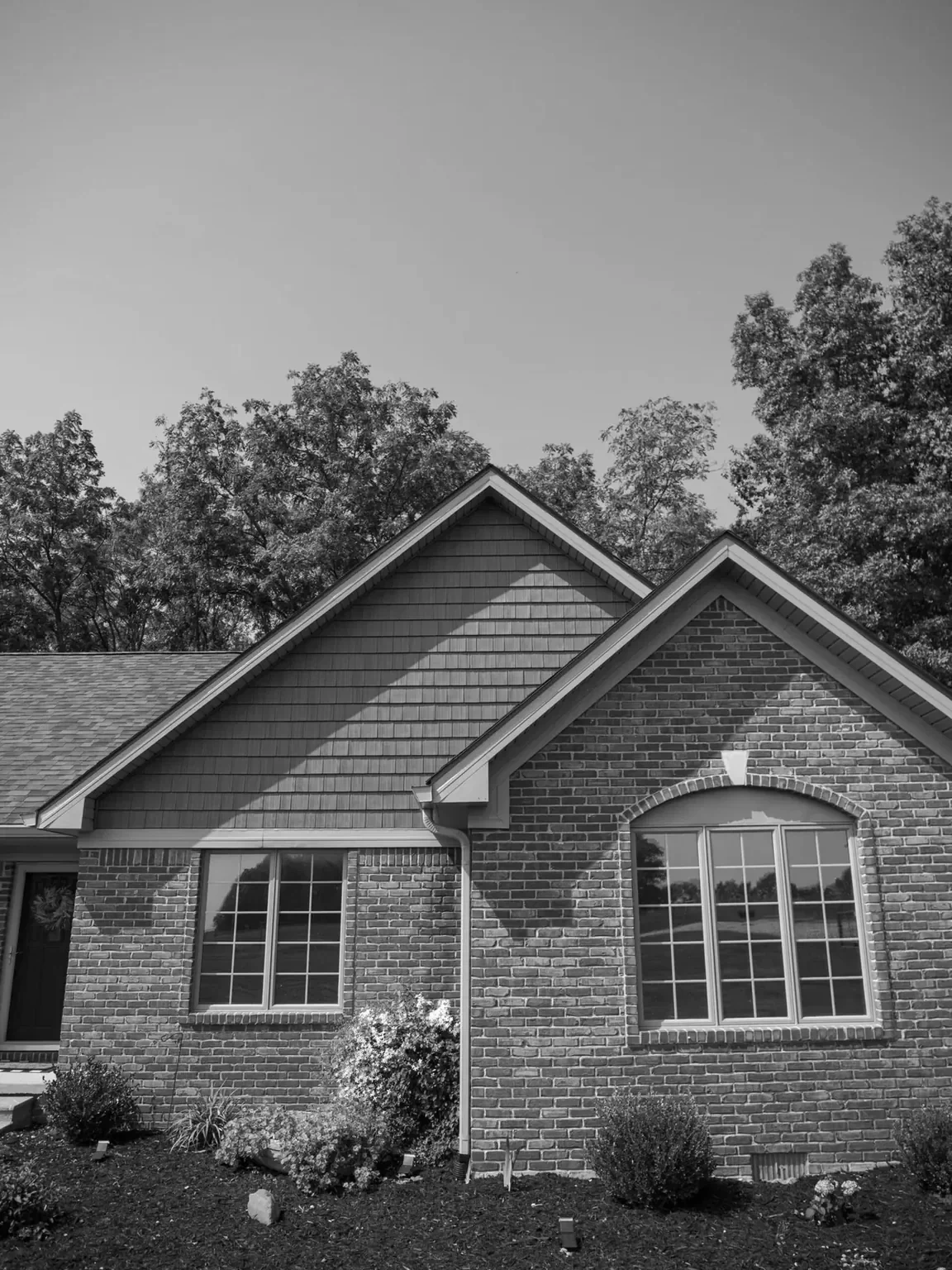 Malarkey Vista roofing, siding and gutters project in Kirklin, IN, photo 4 of 9