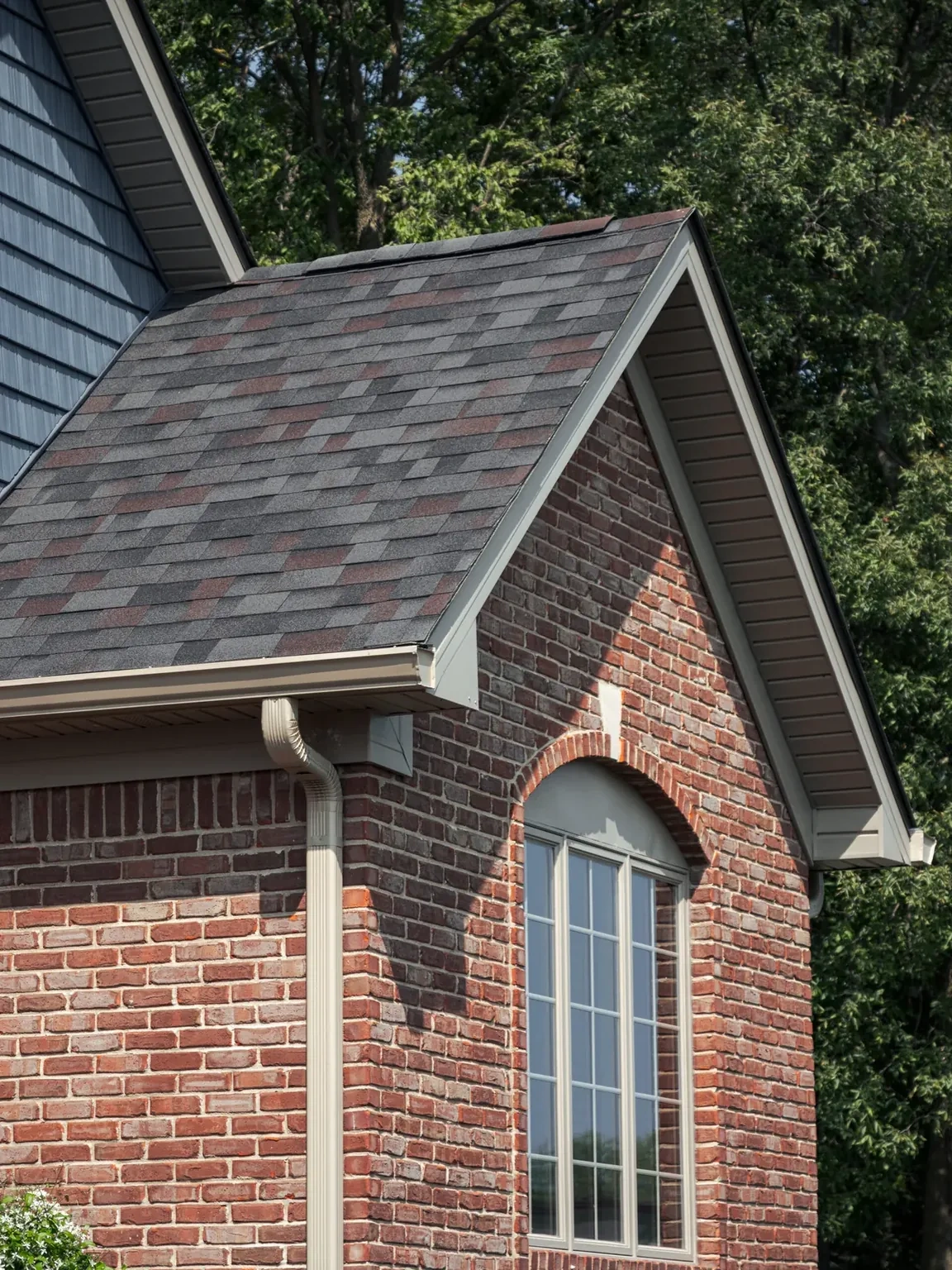 Malarkey Vista roofing, siding and gutters project in Kirklin, IN, photo 6 of 9