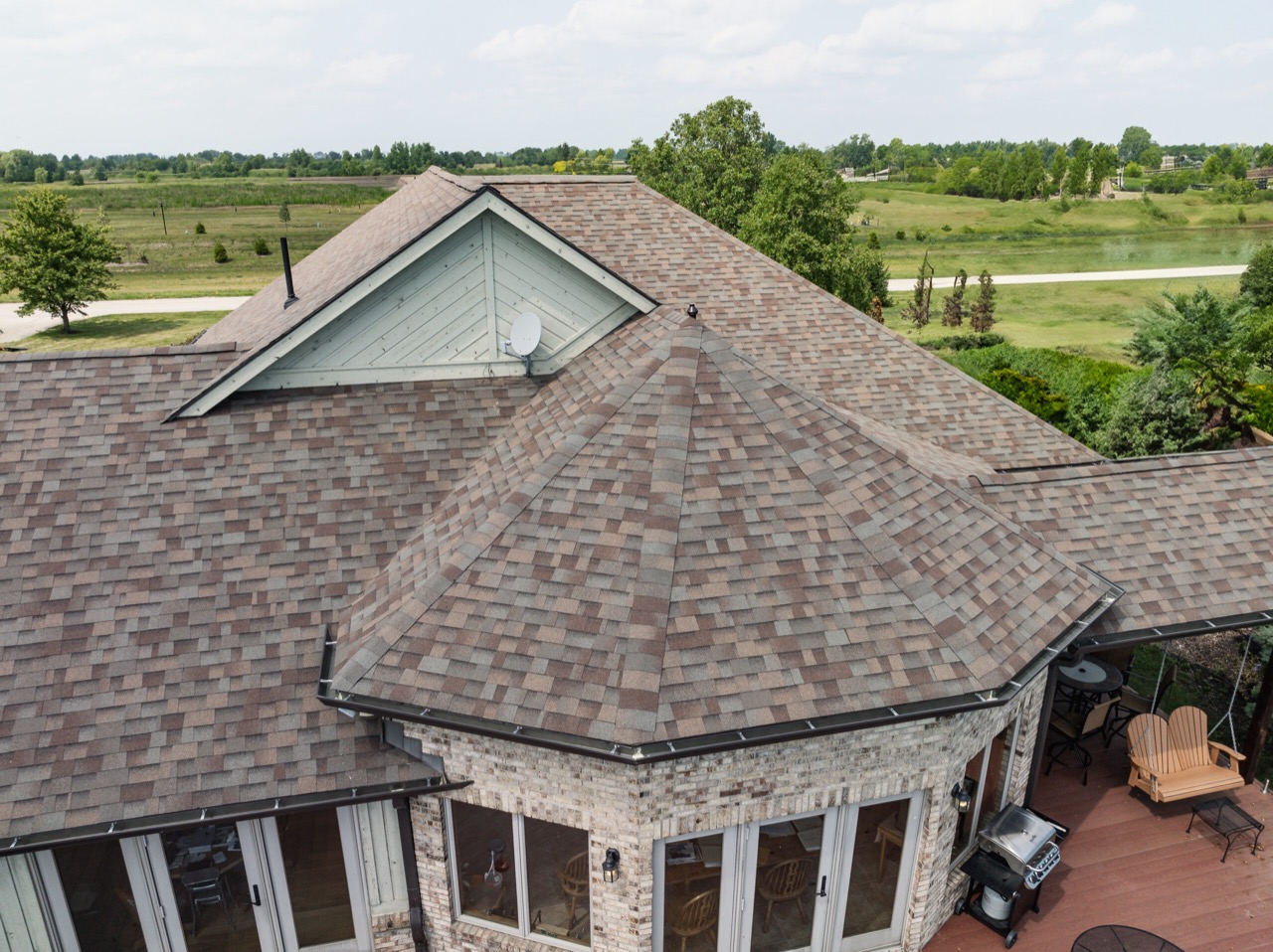 Malarkey Vista Natural Wood roofing project in McCordsville, IN, photo 5 of 6