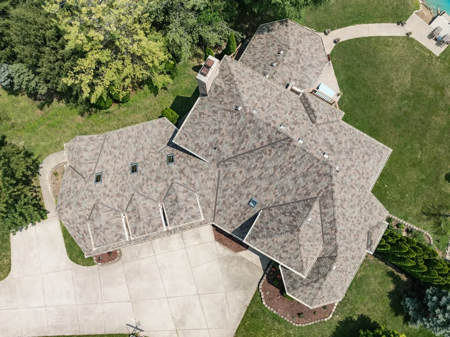 Malarkey Windsor roofing and siding project in McCordsville, IN, photo 2 of 8