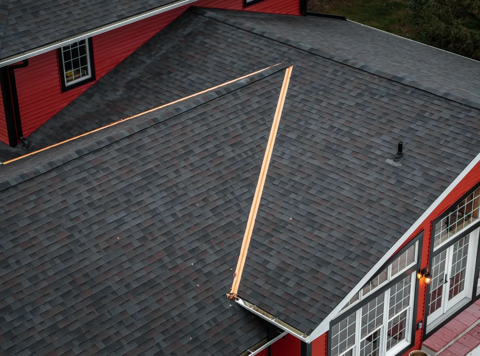 Malarkey Vista roofing, siding, windows and doors project in Michigantown, IN, photo 3 of 8