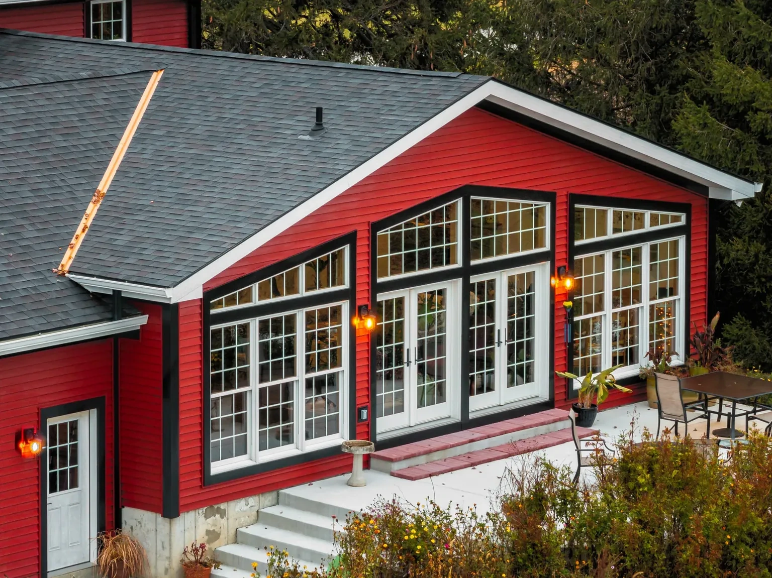 Malarkey Vista roofing, siding, windows and doors project in Michigantown, IN, photo 4 of 8