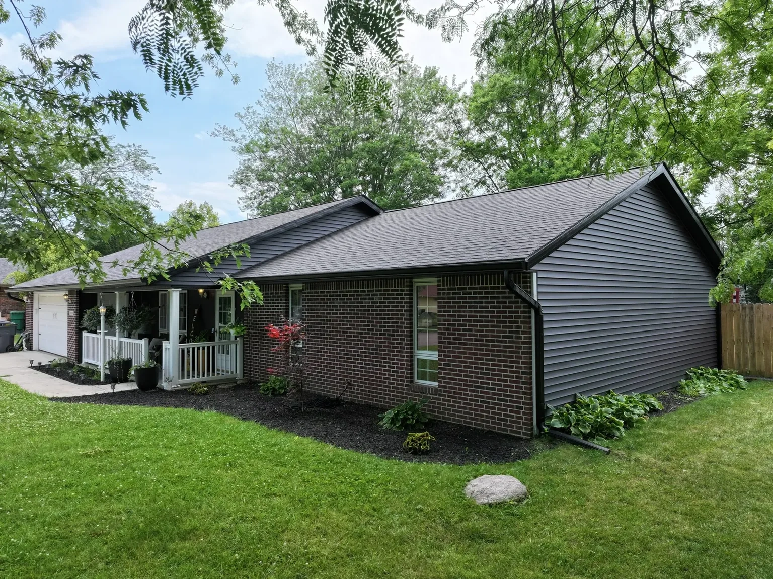 Malarkey Vista roofing, siding and gutters project in Muncie, IN, photo 5 of 8