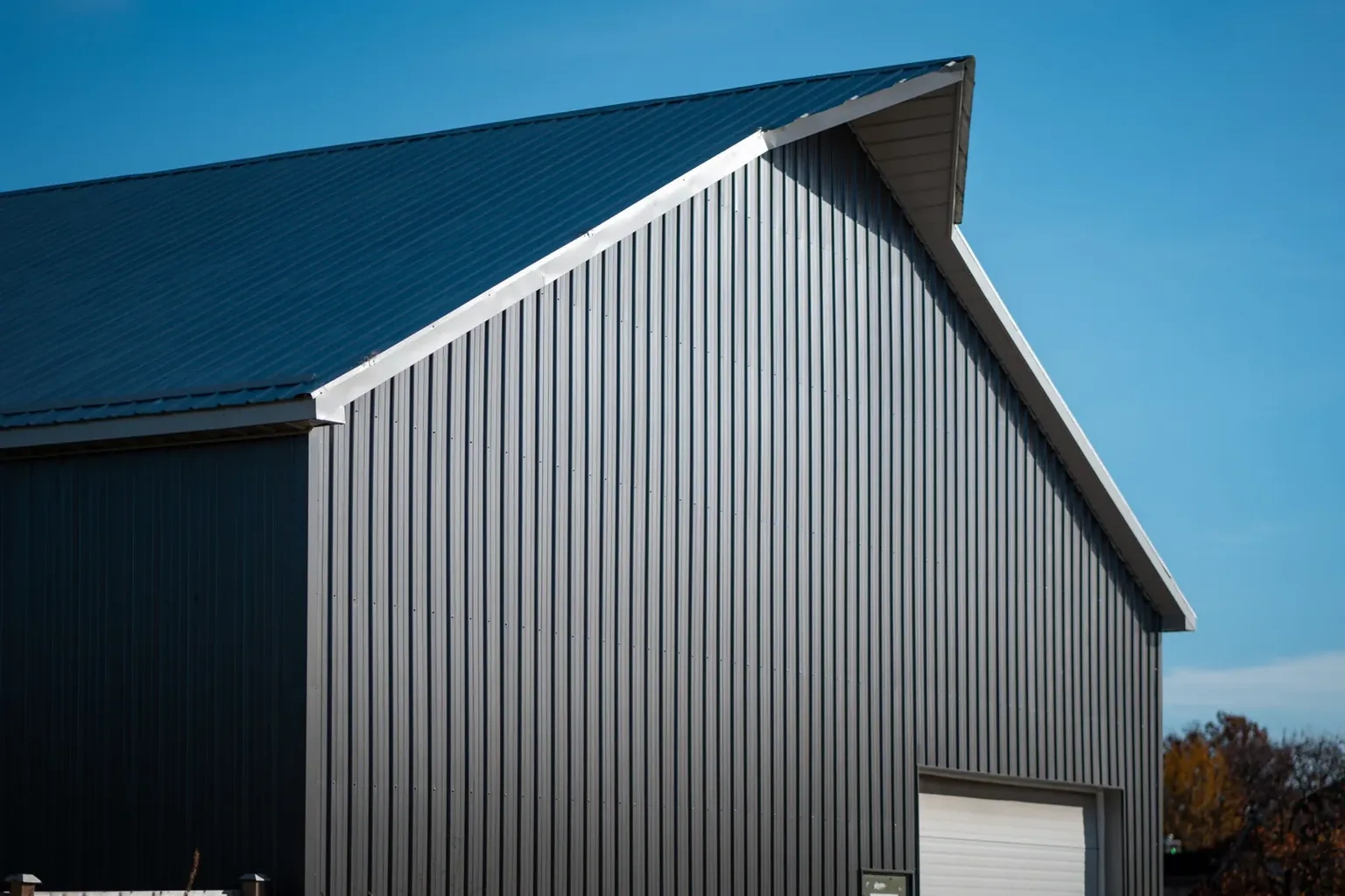 Exterior cladding on a commercial building by Locke & Ladder