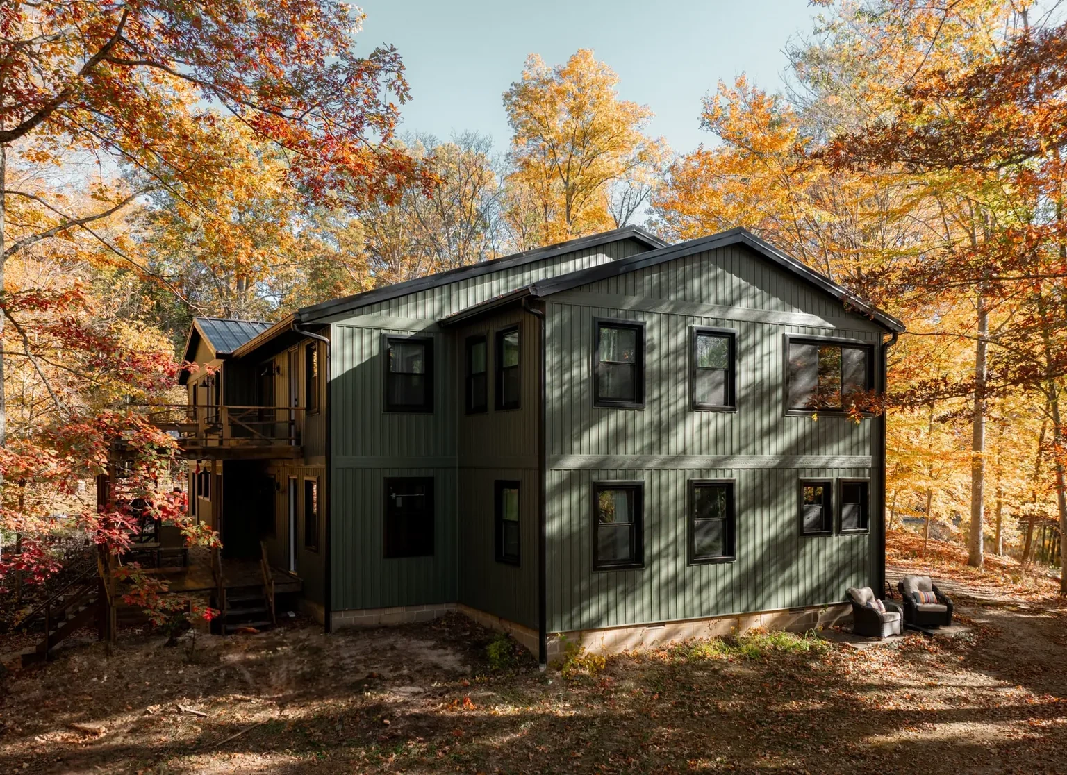 Standing-seam metal roofing, siding and windows project in Spencer, IN, photo 5 of 8