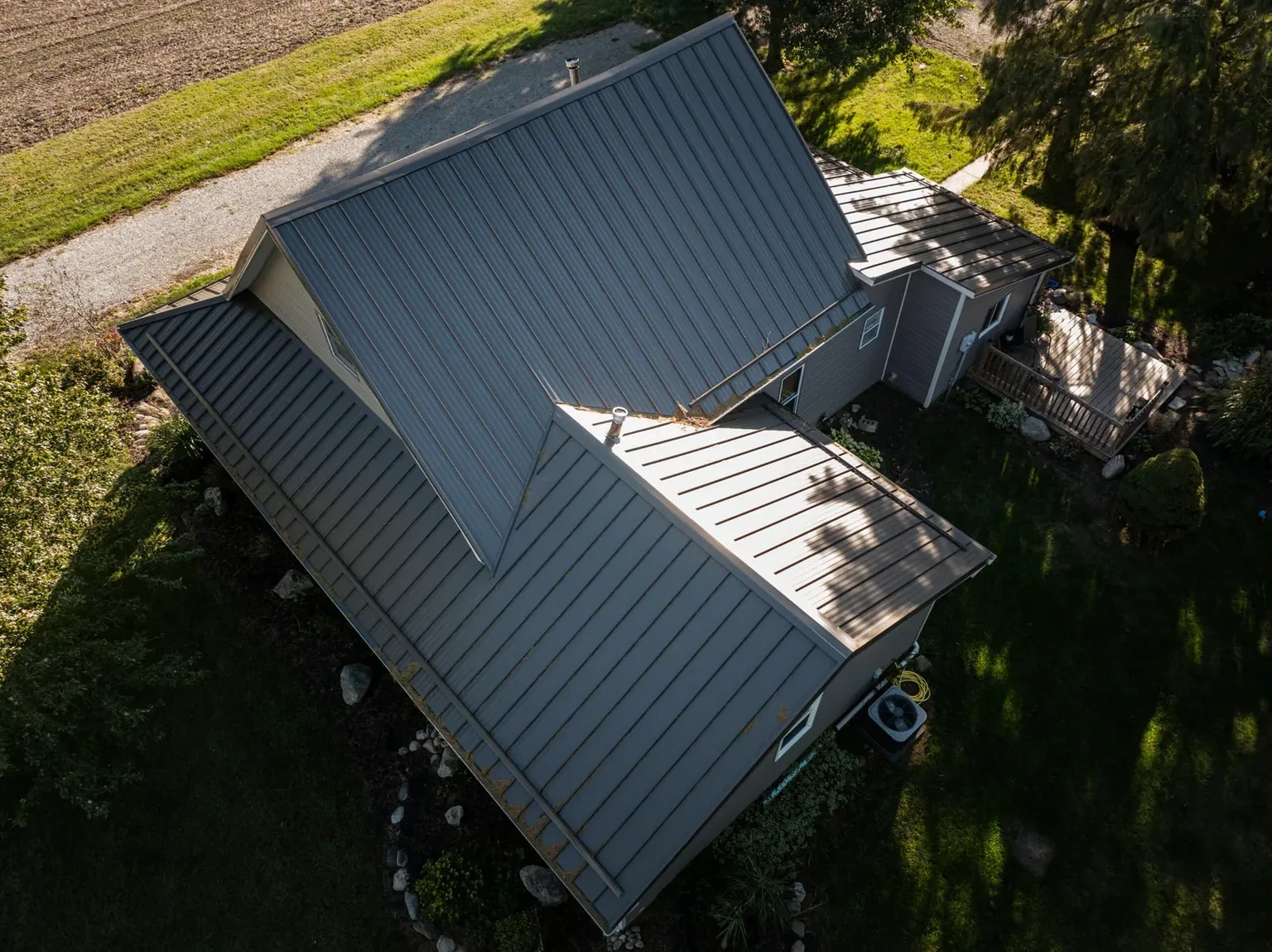 Standing-seam metal roofing and siding project in Frankfort, IN, photo 5 of 10