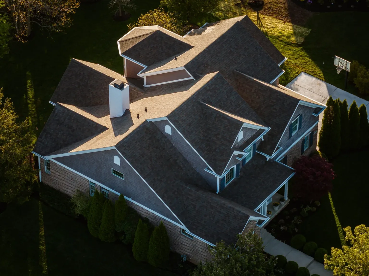 Residential roofing project in Stonegate, Zionsville, IN, photo 9 of 15