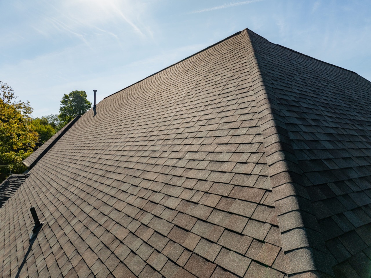 Malarkey Vista roofing project in Zionsville, IN, photo 10 of 10