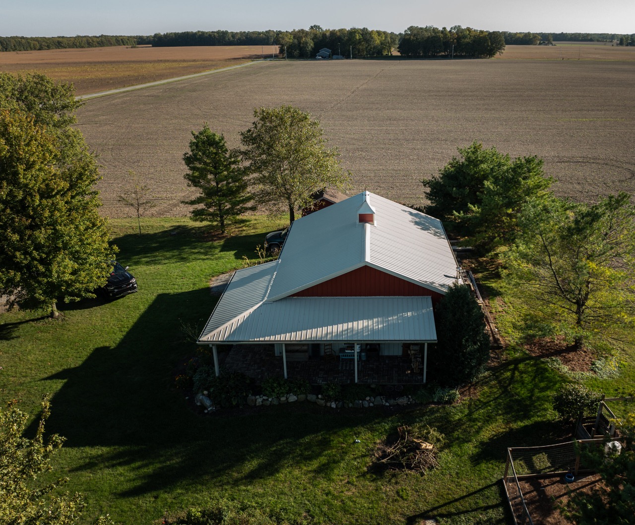 Commercial metal roof project in Thorntown, Indiana